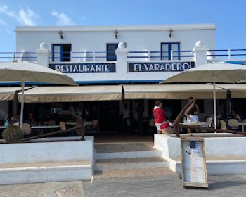 restaurante-el-varadero-la-graciosa